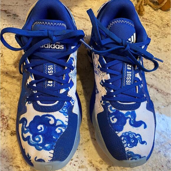 2021 D.O.N. Issue #2 'Kumu Clouds & Dragon'
Adidas US Mens 5 EUC Worn 1x - Picture 2 of 16